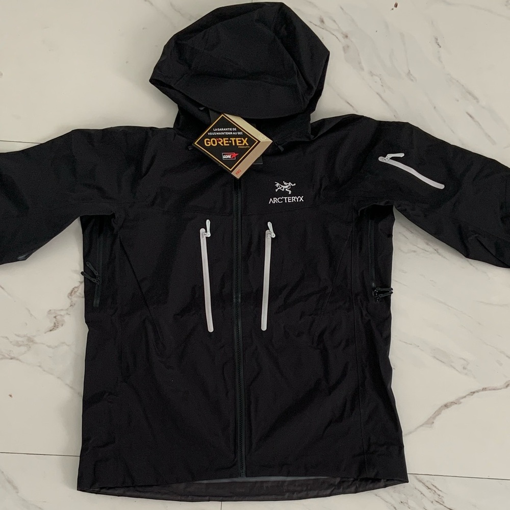 Arcteryx Black Alpha SV Jacket Mens Size Large